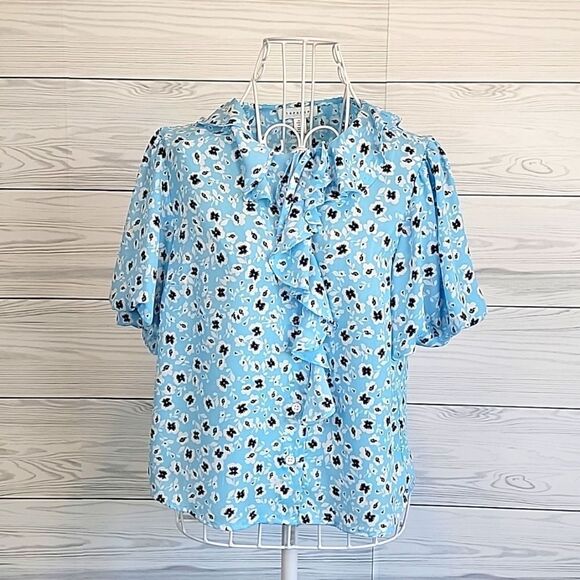 Topshop Tops - Topshop floral print short sleeved summer blouse in blue Women's Size 4